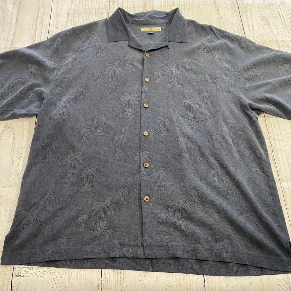 Tommy Bahama Blue Silk Button down Shirt XL
